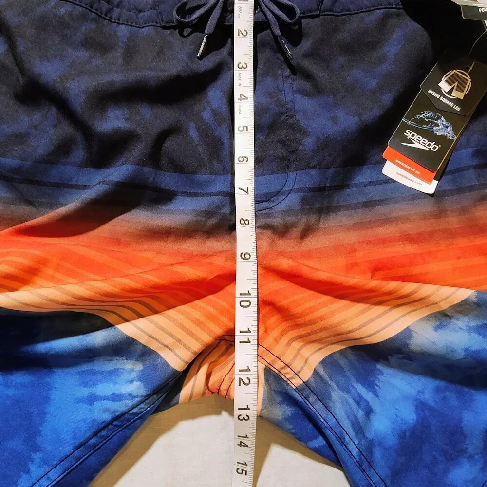Speedo Men's Medium Boardshorts 20